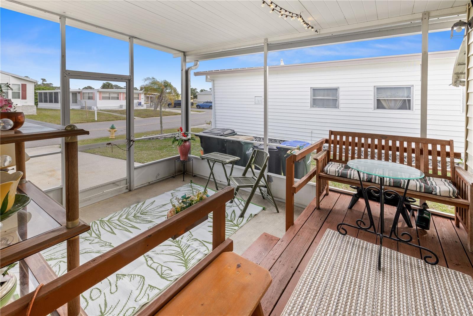 Image 6 of 42 For 5488 Holiday Park Boulevard