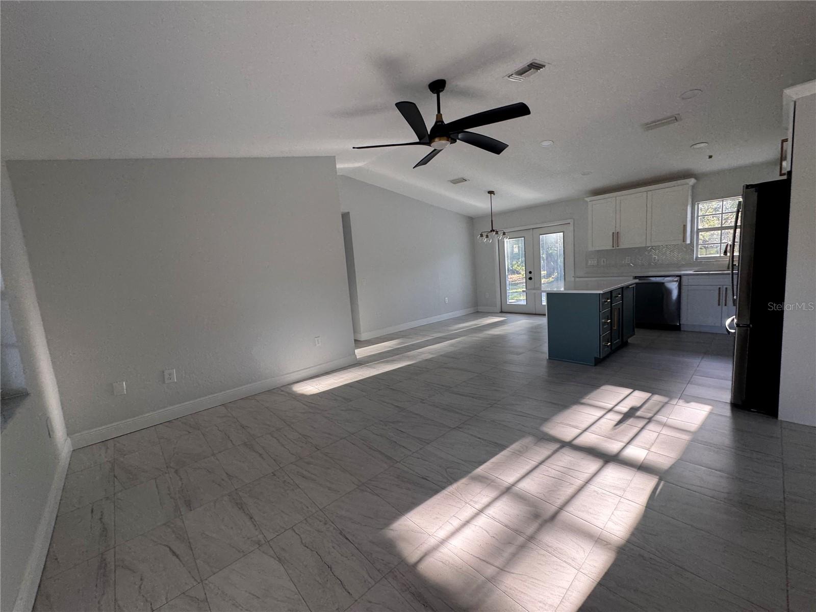 Image 11 of 85 For 11573 Wolf Avenue