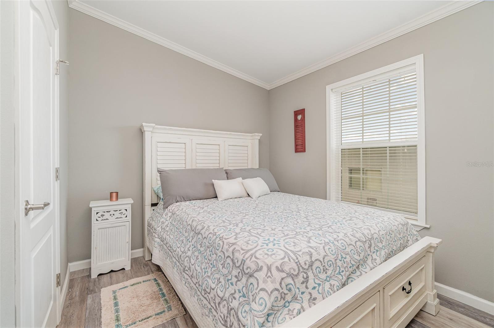 Image 13 of 36 For 714 Fairmount Drive