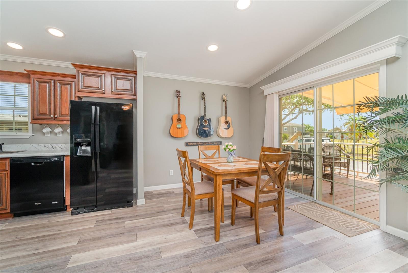 Image 6 of 36 For 714 Fairmount Drive