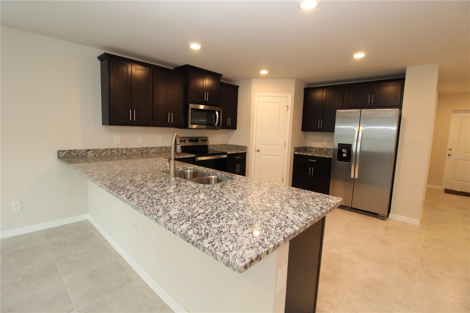 Image 11 of 34 For 4071 Conestoga Street