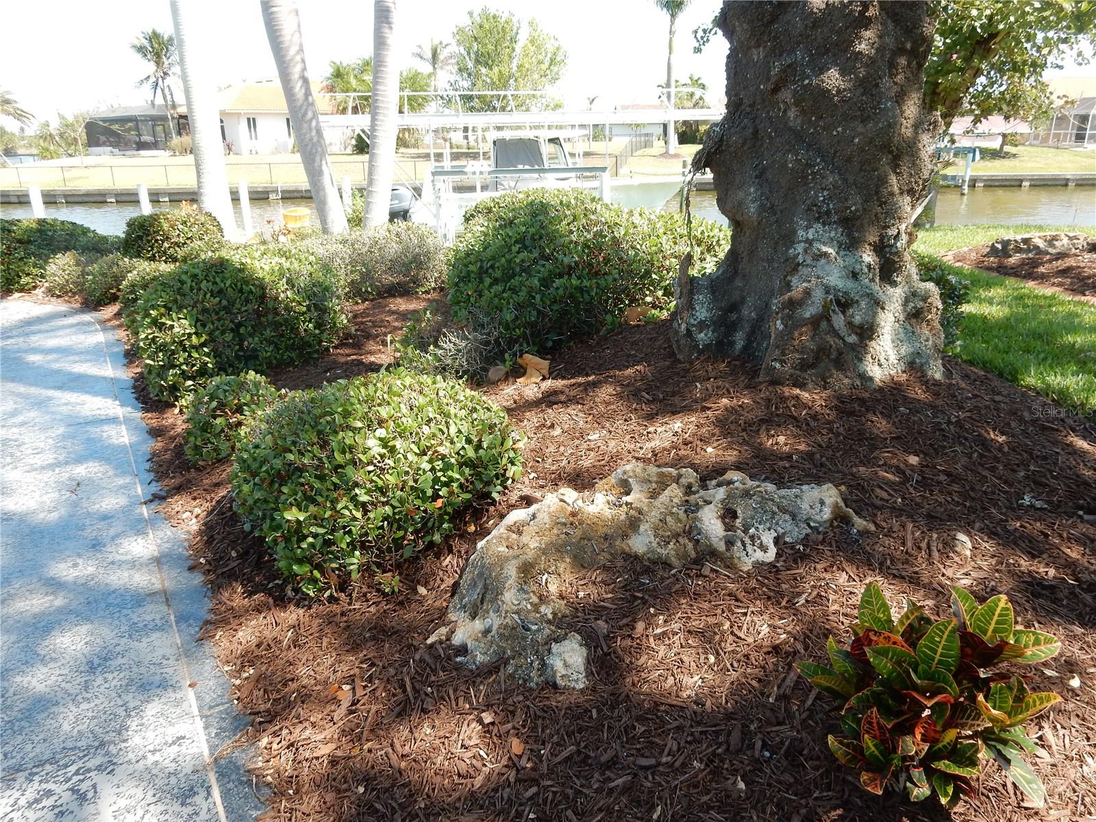 Image 17 of 60 For 15490 Seafoam Circle