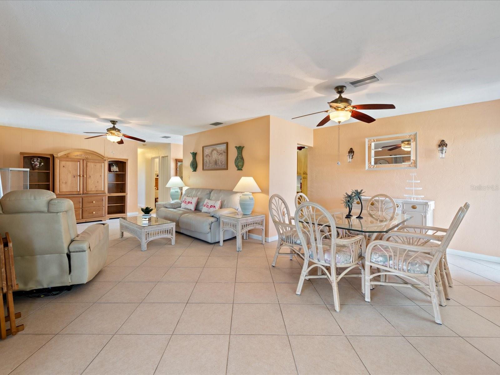 Image 14 of 35 For 21444 Higgs Drive