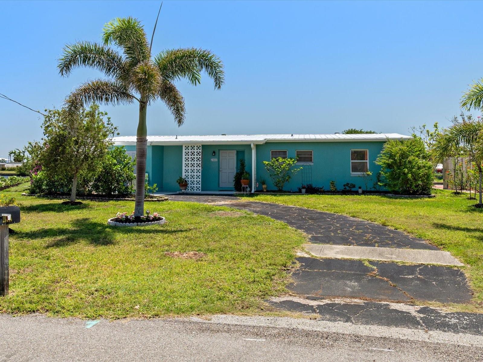 Image 2 of 35 For 21444 Higgs Drive