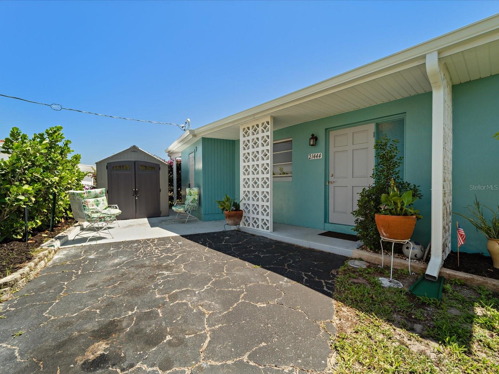 Image 33 of 35 For 21444 Higgs Drive