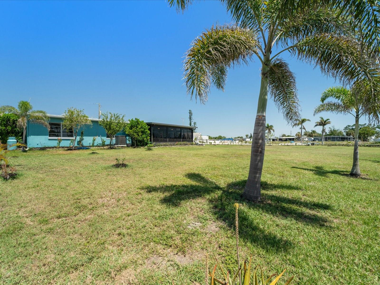 Image 7 of 35 For 21444 Higgs Drive