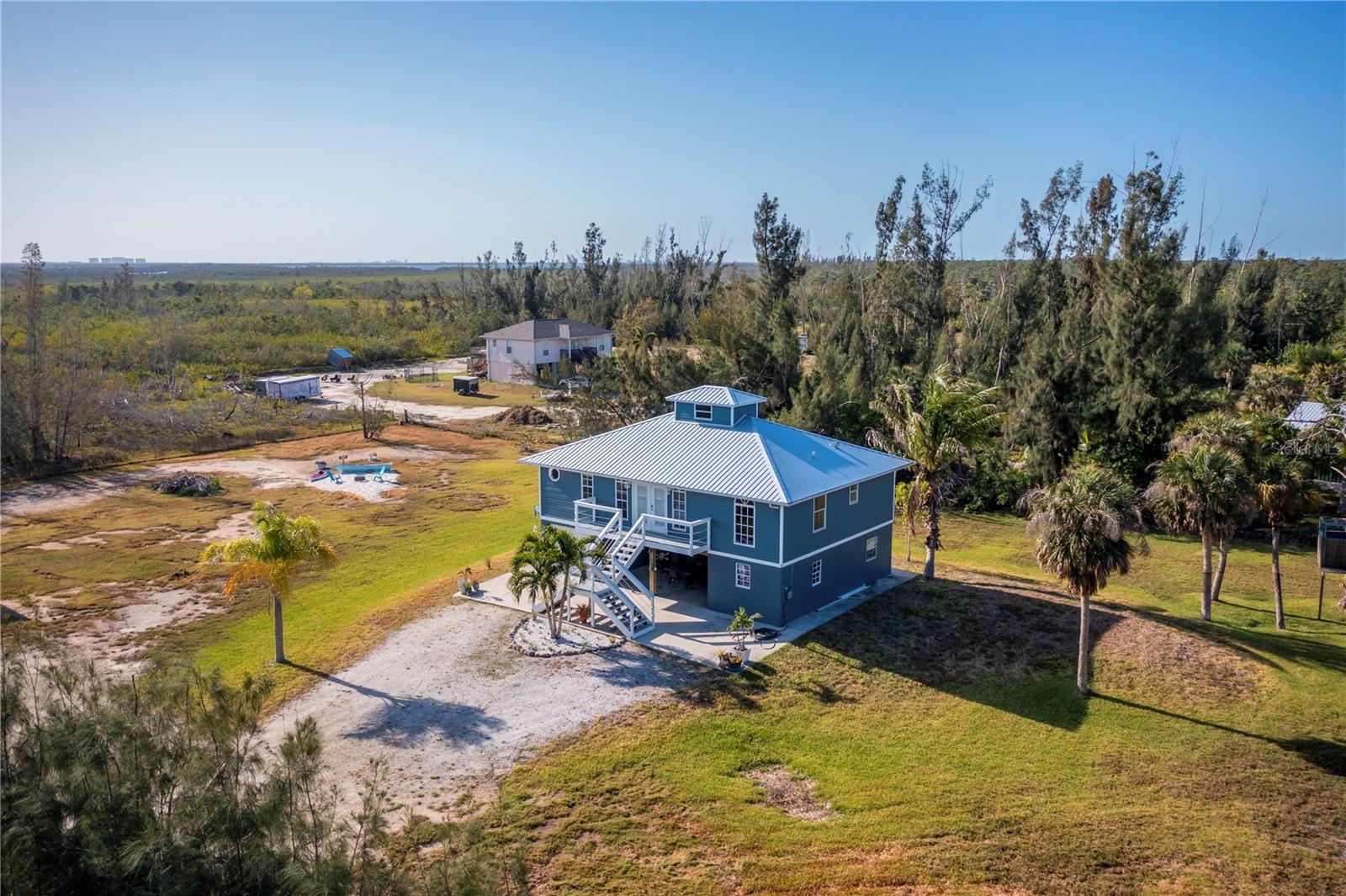 Image 4 of 57 For 4235 Courtney Road