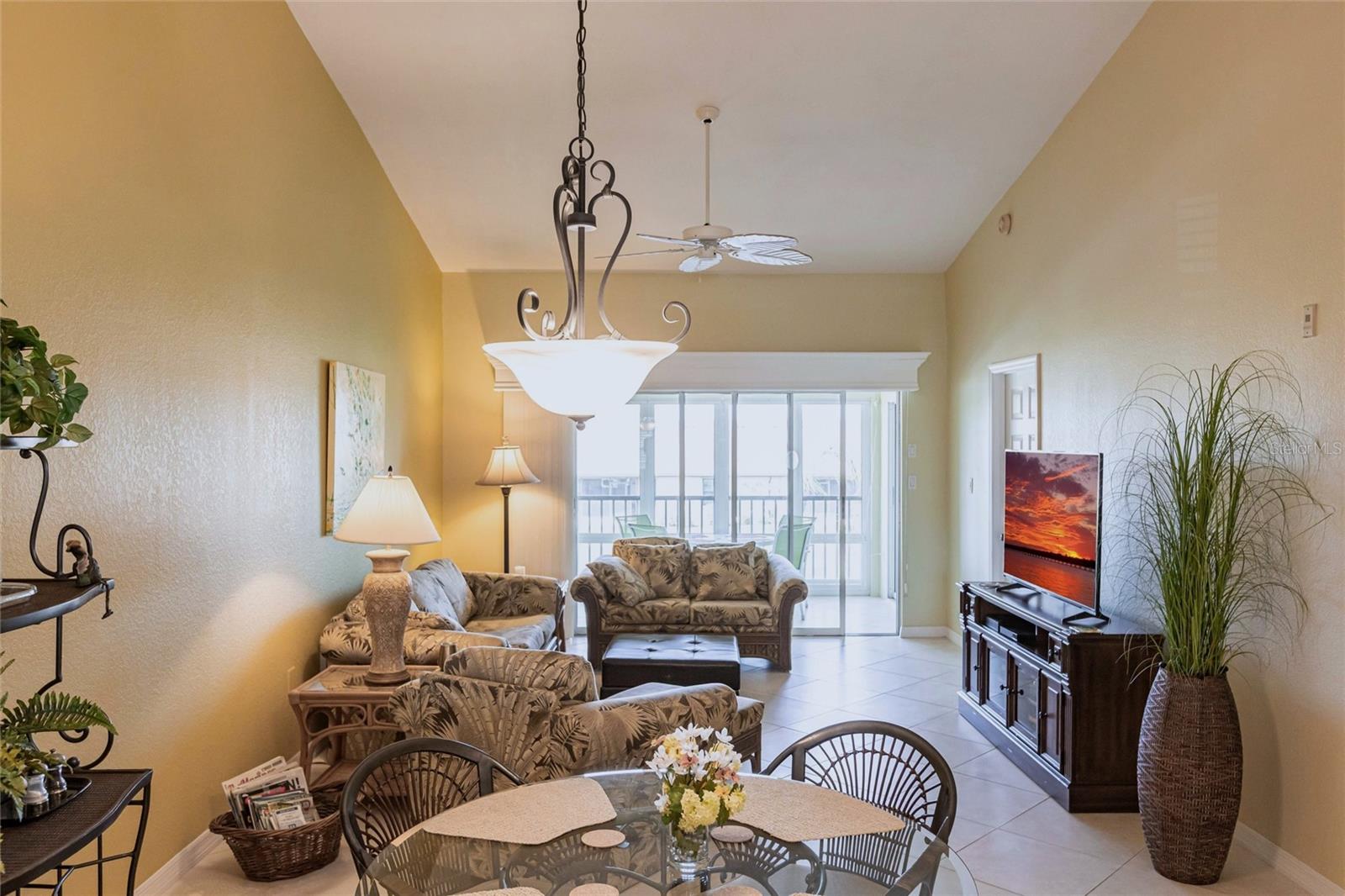 Image 4 of 31 For 4000 Bal Harbor Boulevard 124