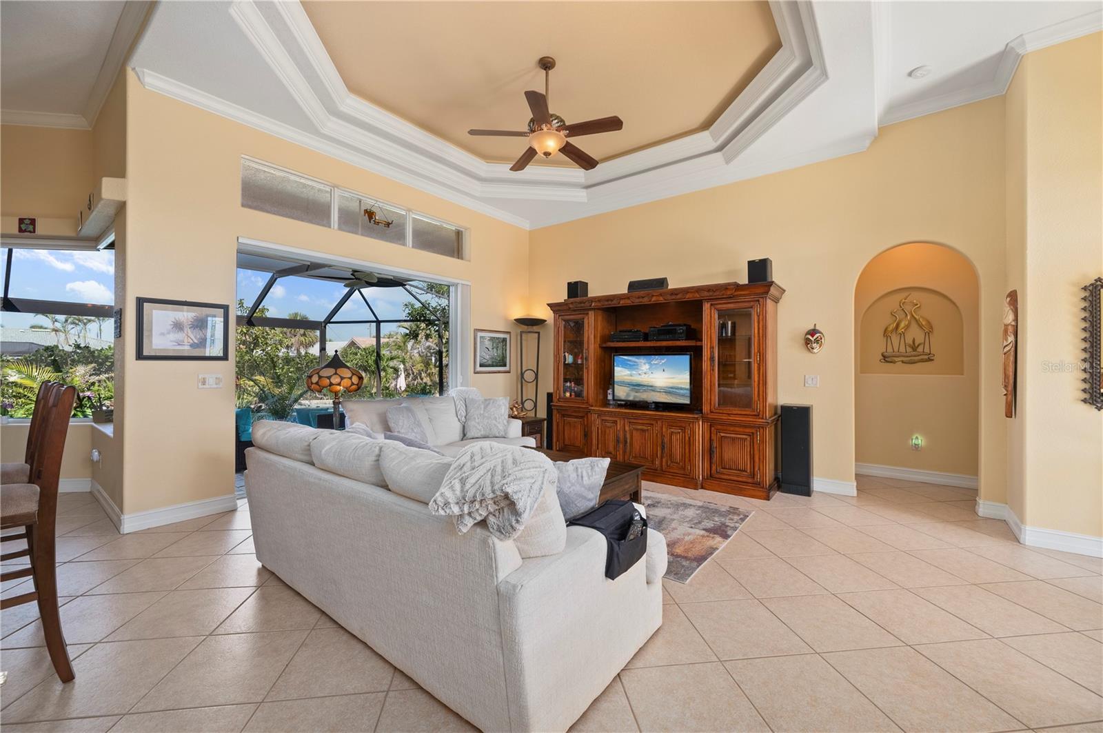Image 11 of 57 For 211 Lido Drive