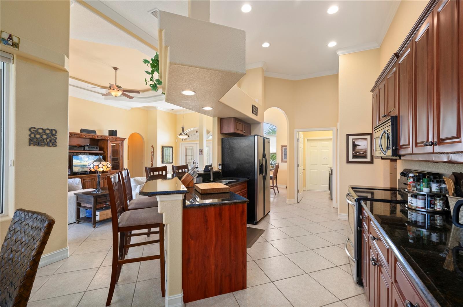 Image 16 of 57 For 211 Lido Drive