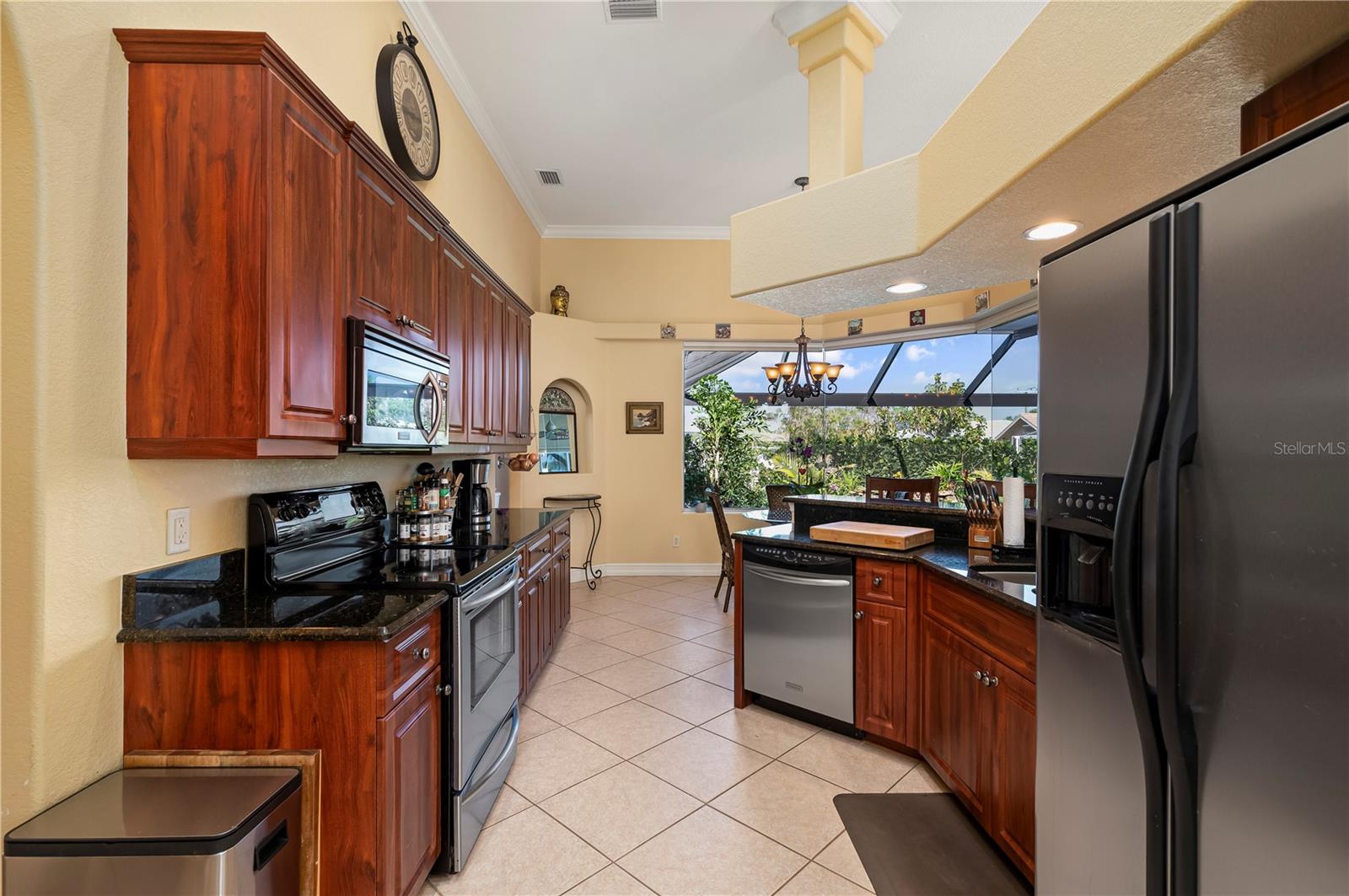 Image 17 of 57 For 211 Lido Drive