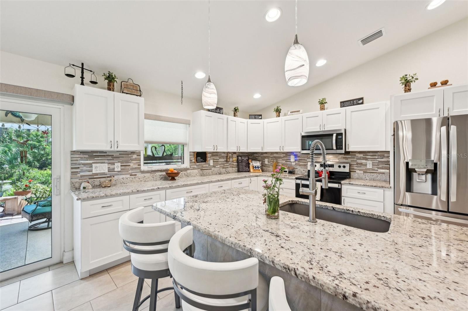 Image 10 of 36 For 4463 Cromey Road