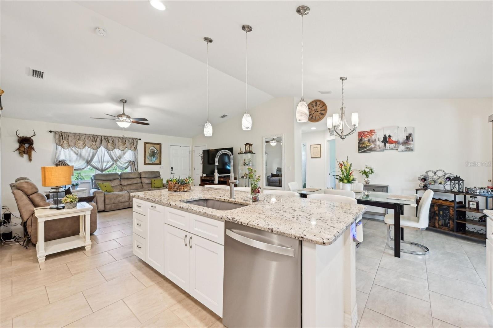 Image 14 of 36 For 4463 Cromey Road
