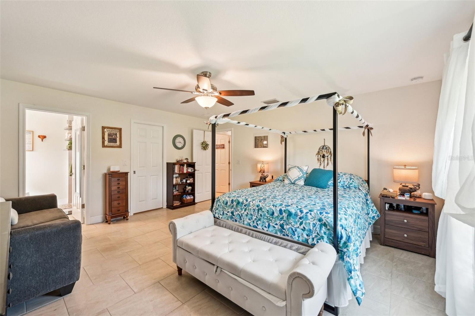 Image 18 of 36 For 4463 Cromey Road