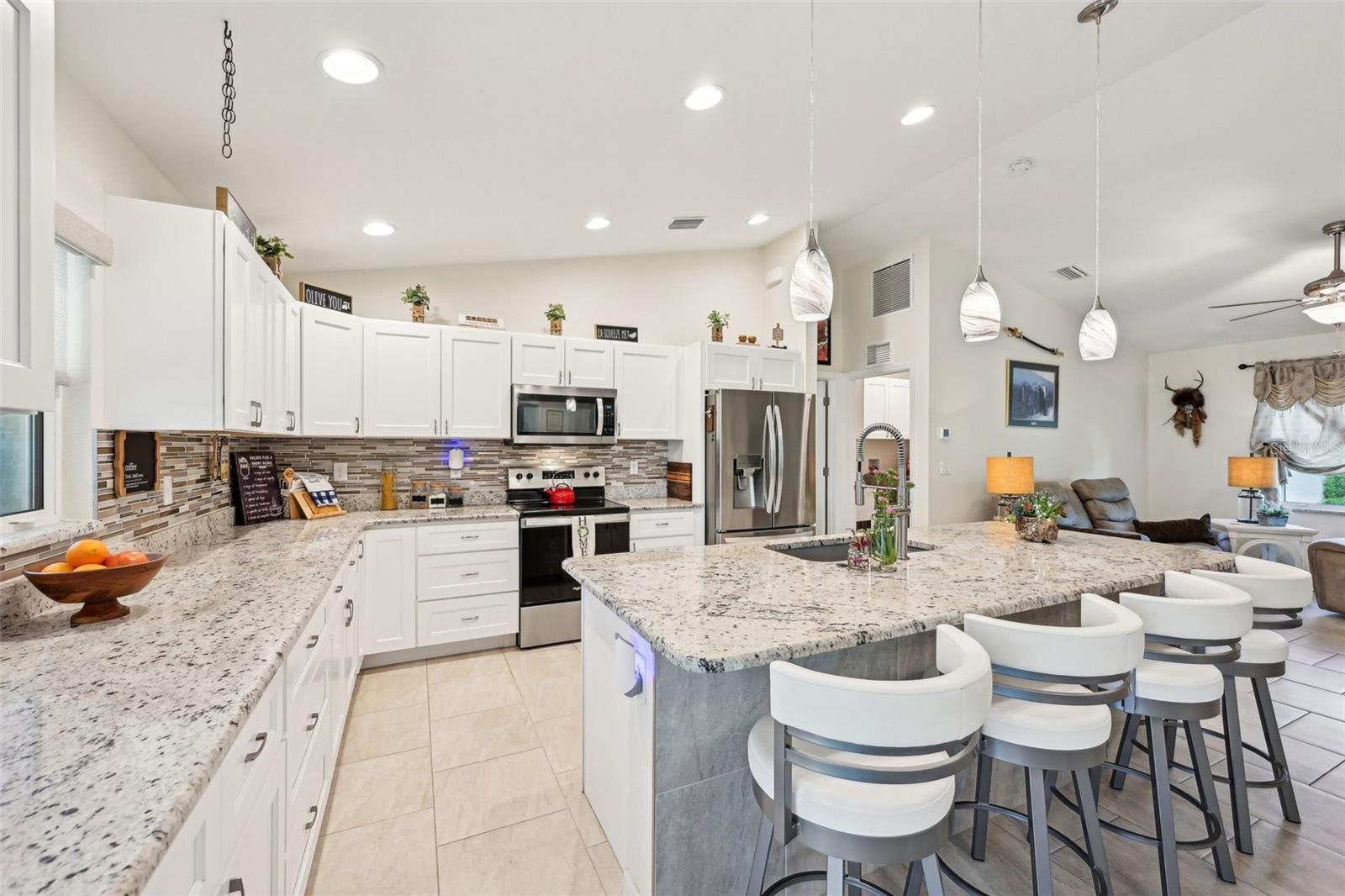 Image 9 of 36 For 4463 Cromey Road