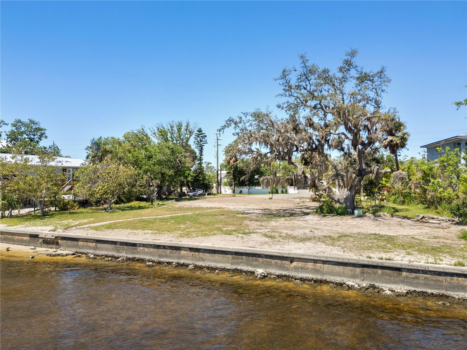 Image 19 of 25 For 4500 Melbourne Street