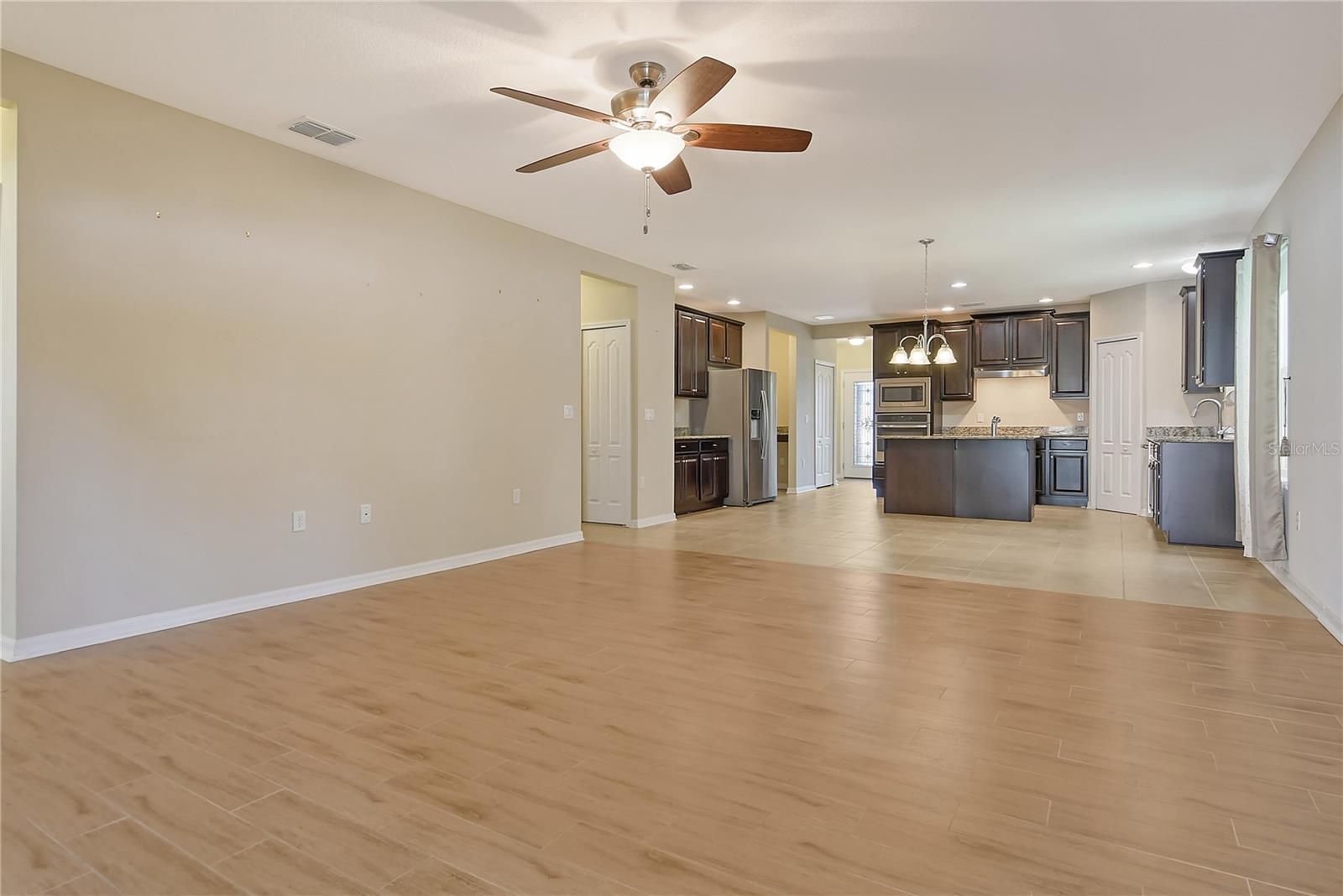 Image 30 of 50 For 27854 Arrowhead Circle