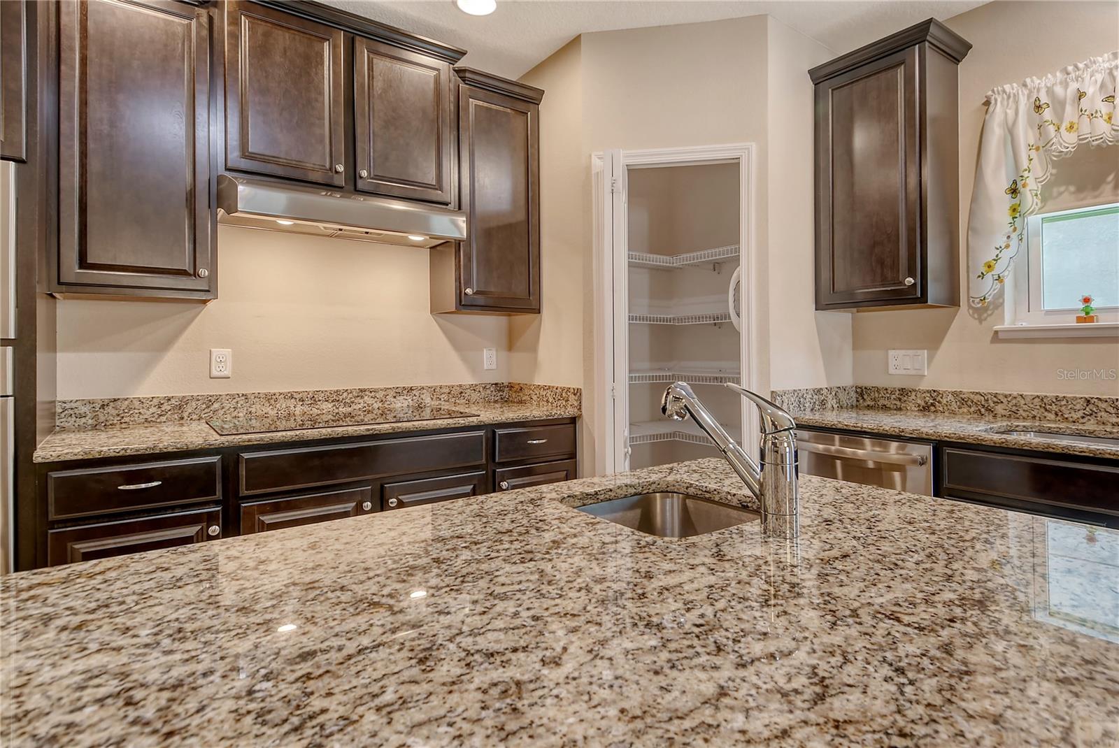 Image 33 of 50 For 27854 Arrowhead Circle