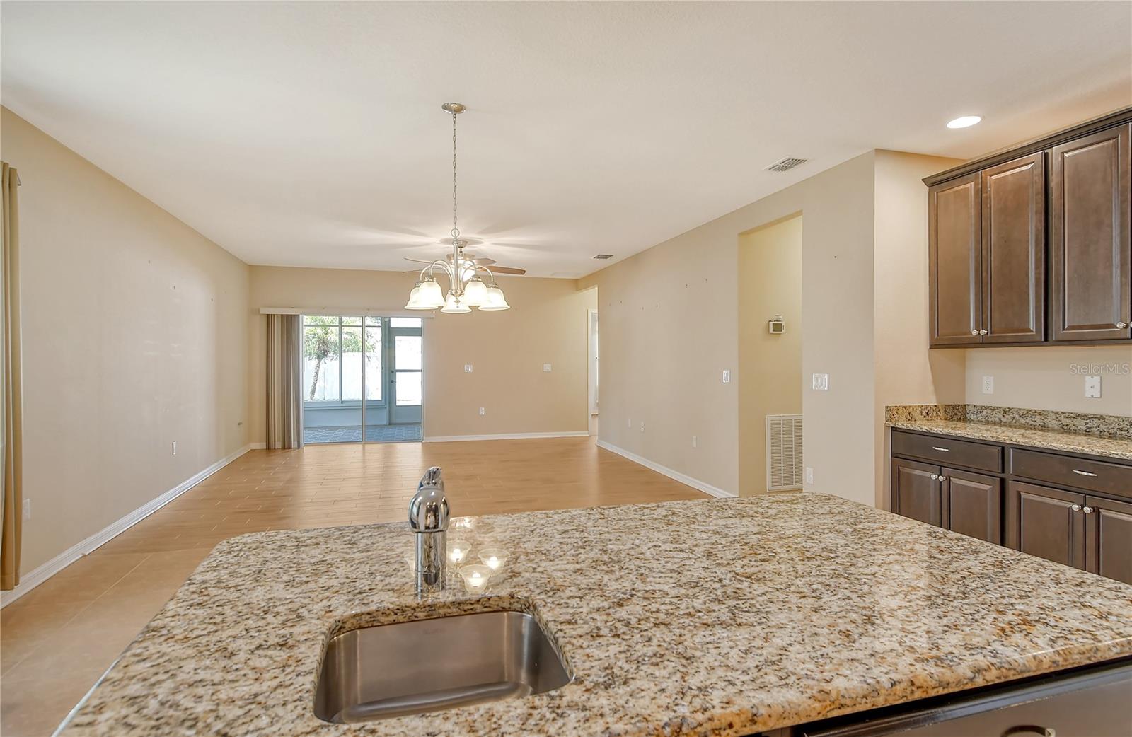 Image 35 of 50 For 27854 Arrowhead Circle