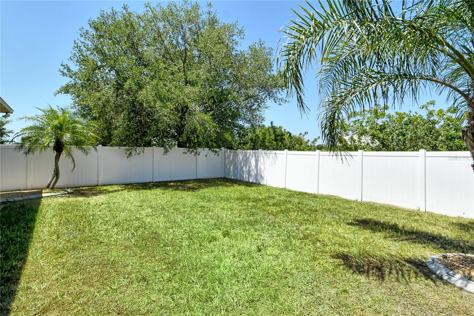 Image 40 of 50 For 27854 Arrowhead Circle