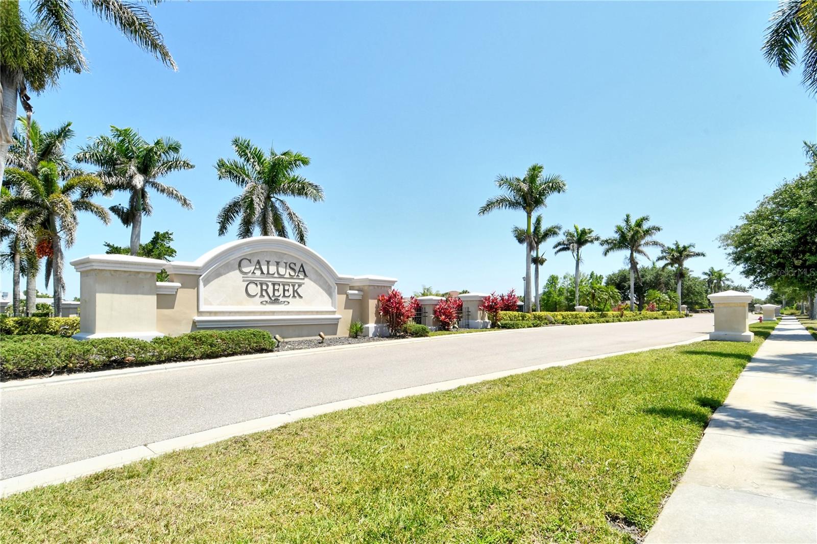 Image 44 of 50 For 27854 Arrowhead Circle