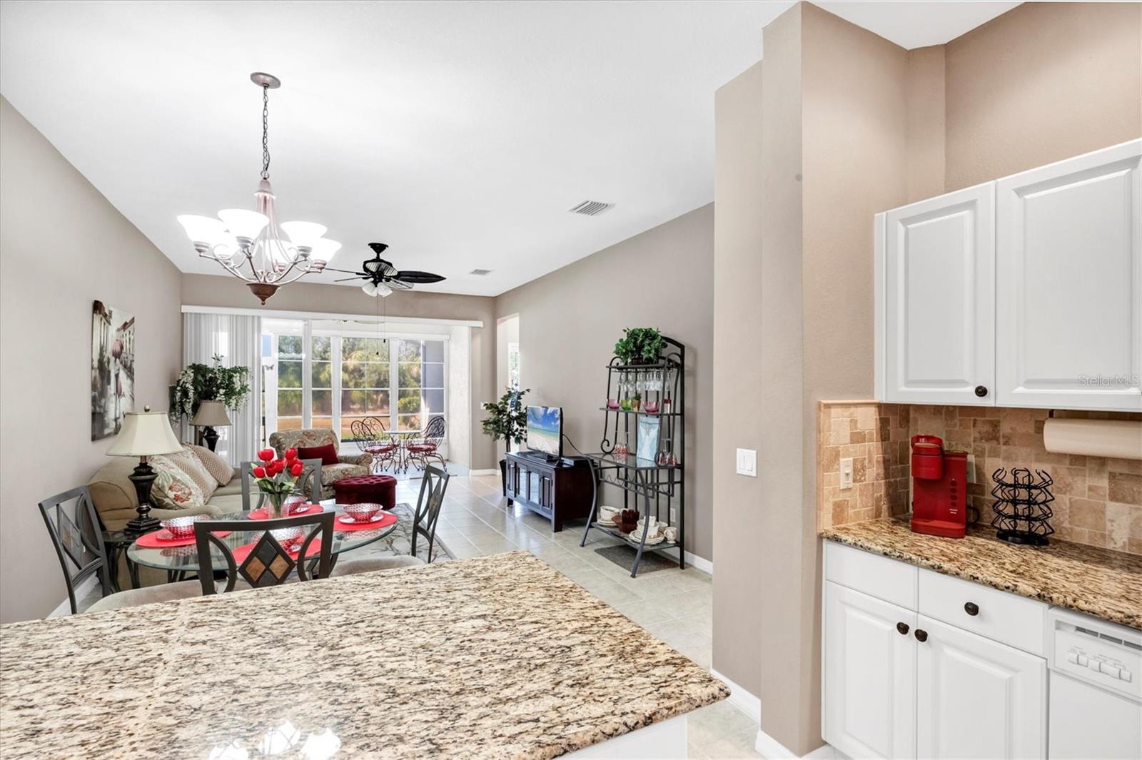 Image 6 of 49 For 2508 Magnolia Circle