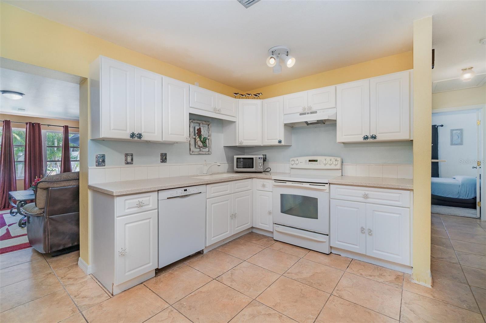 Image 8 of 28 For 3717 Rogers Street
