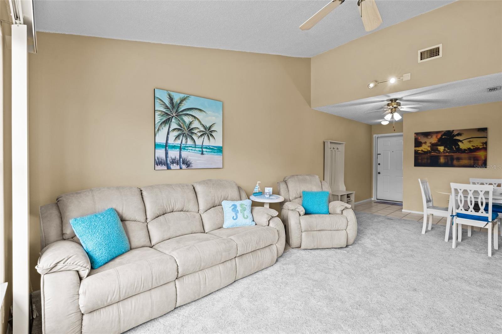 Image 4 of 29 For 13351 Greengate Boulevard 427