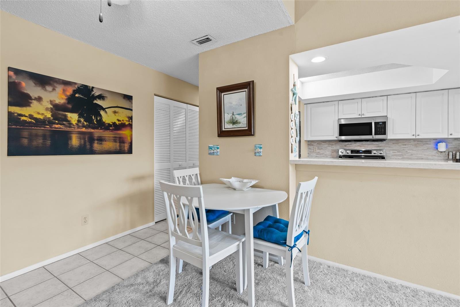 Image 8 of 29 For 13351 Greengate Boulevard 427