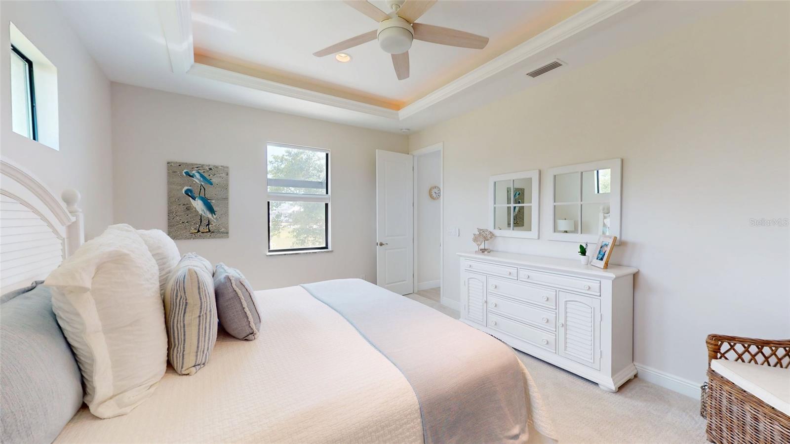 Image 10 of 55 For 24103 Pyramid Way