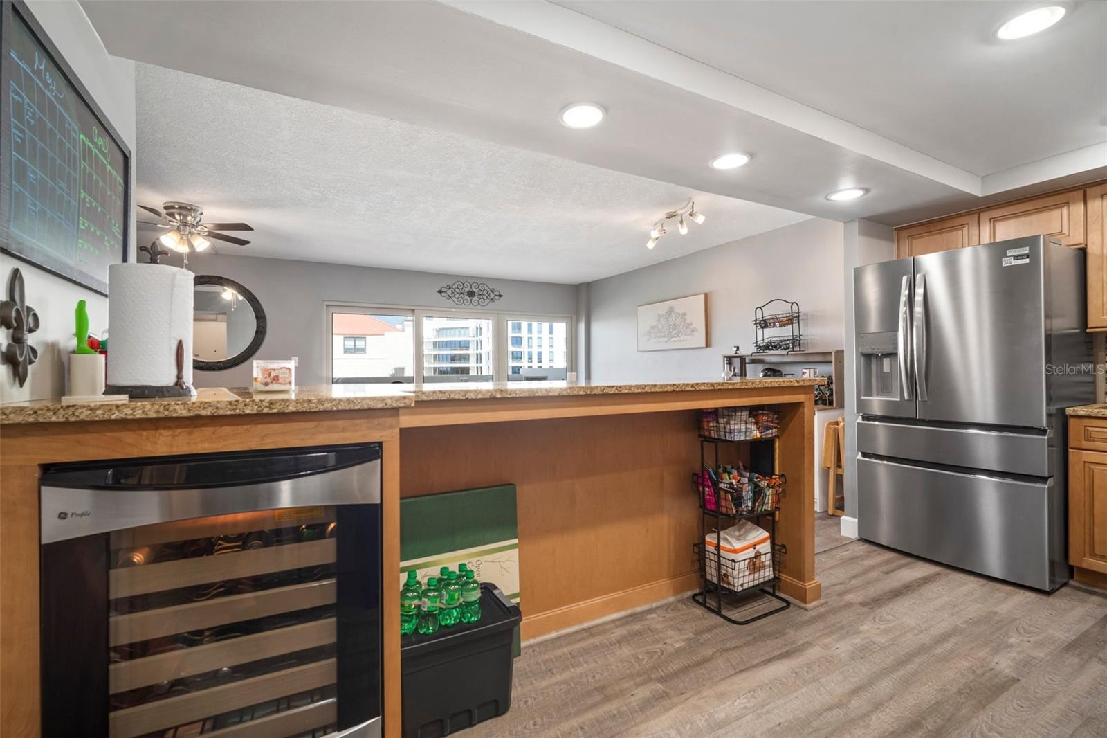 Image 20 of 67 For 2401 Bayshore Boulevard 1204