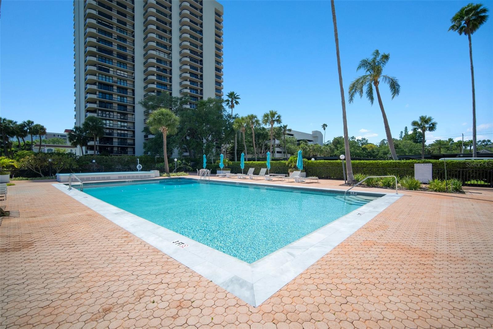 Image 45 of 67 For 2401 Bayshore Boulevard 1204