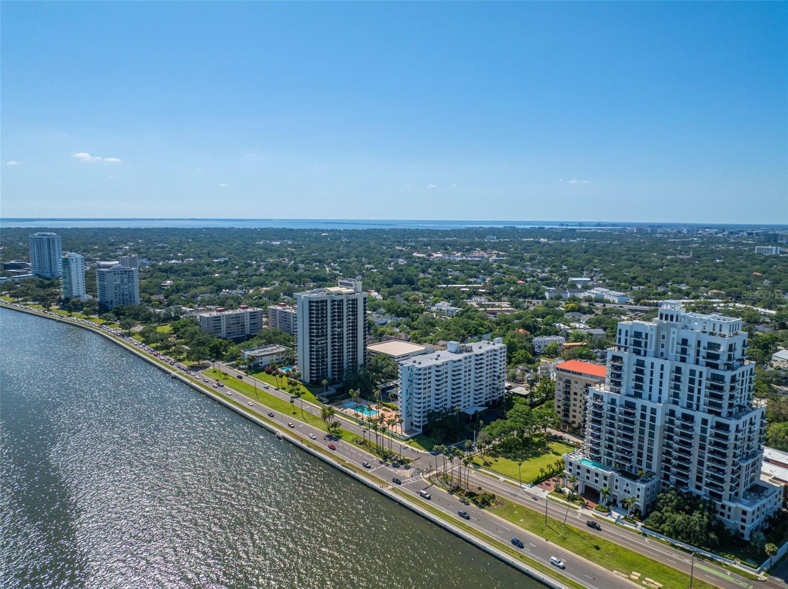Image 55 of 67 For 2401 Bayshore Boulevard 1204