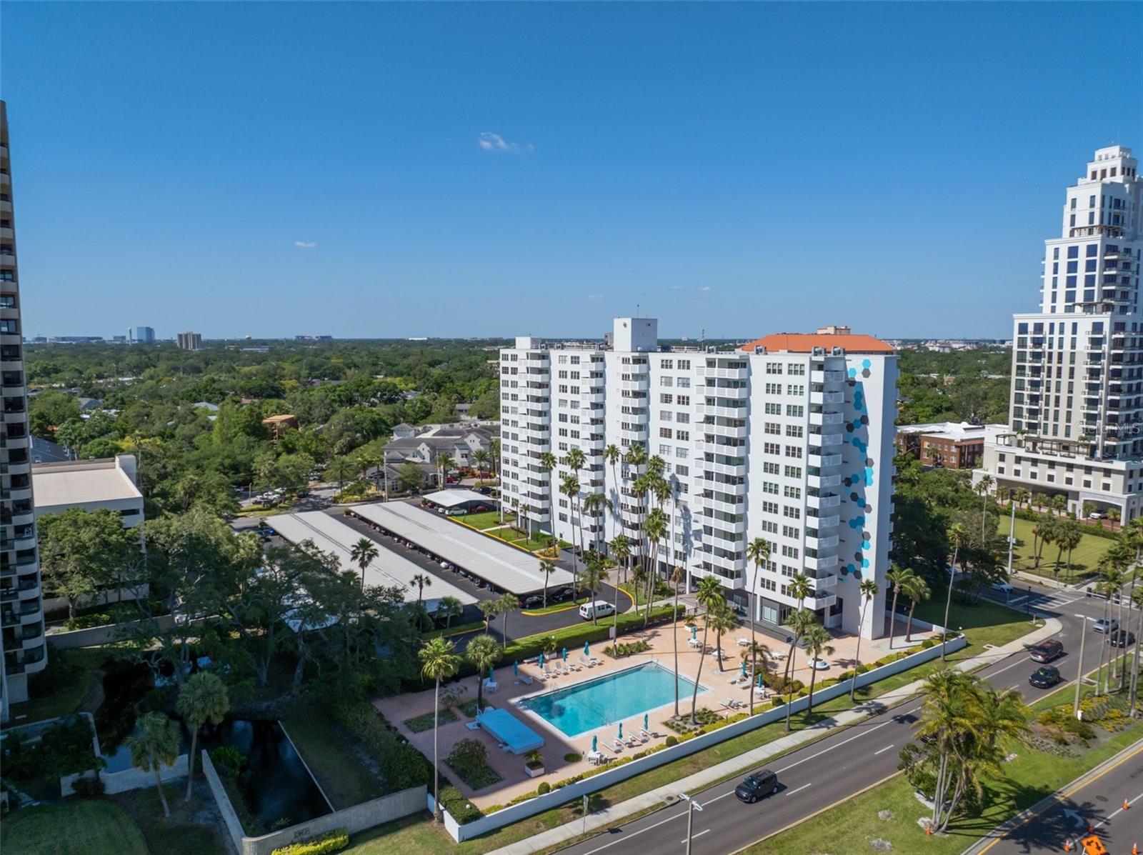 Image 64 of 67 For 2401 Bayshore Boulevard 1204