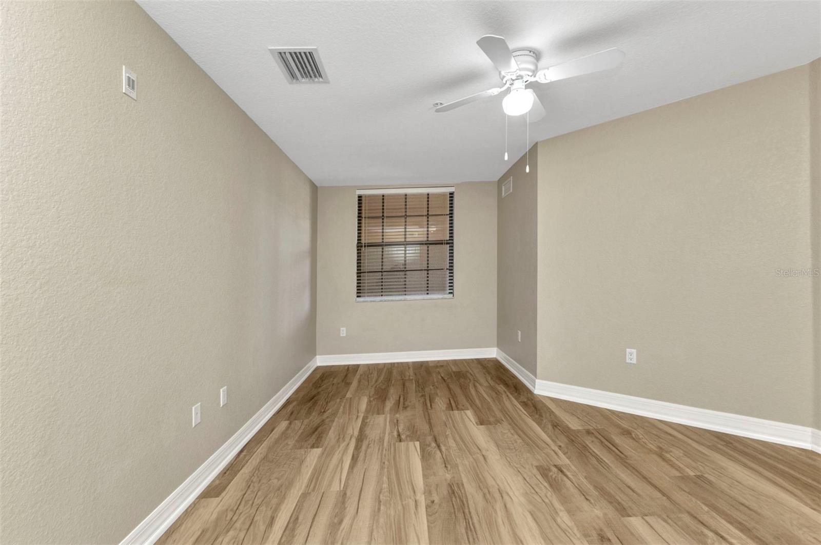 Image 31 of 45 For 1349 Aqui Esta Drive 121