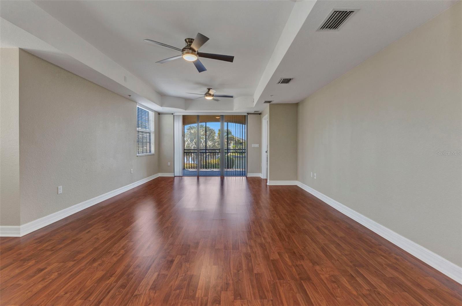 Image 7 of 45 For 1349 Aqui Esta Drive 121