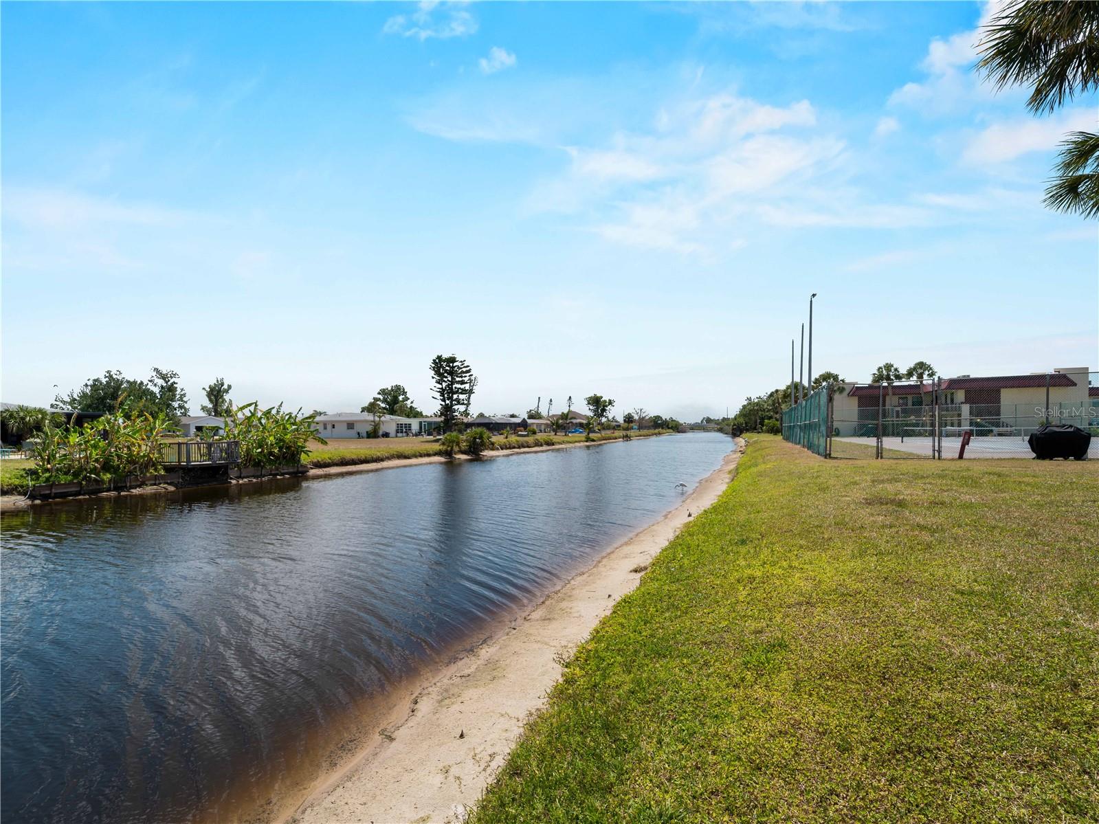 Image 32 of 36 For 72 Boundary Boulevard 226