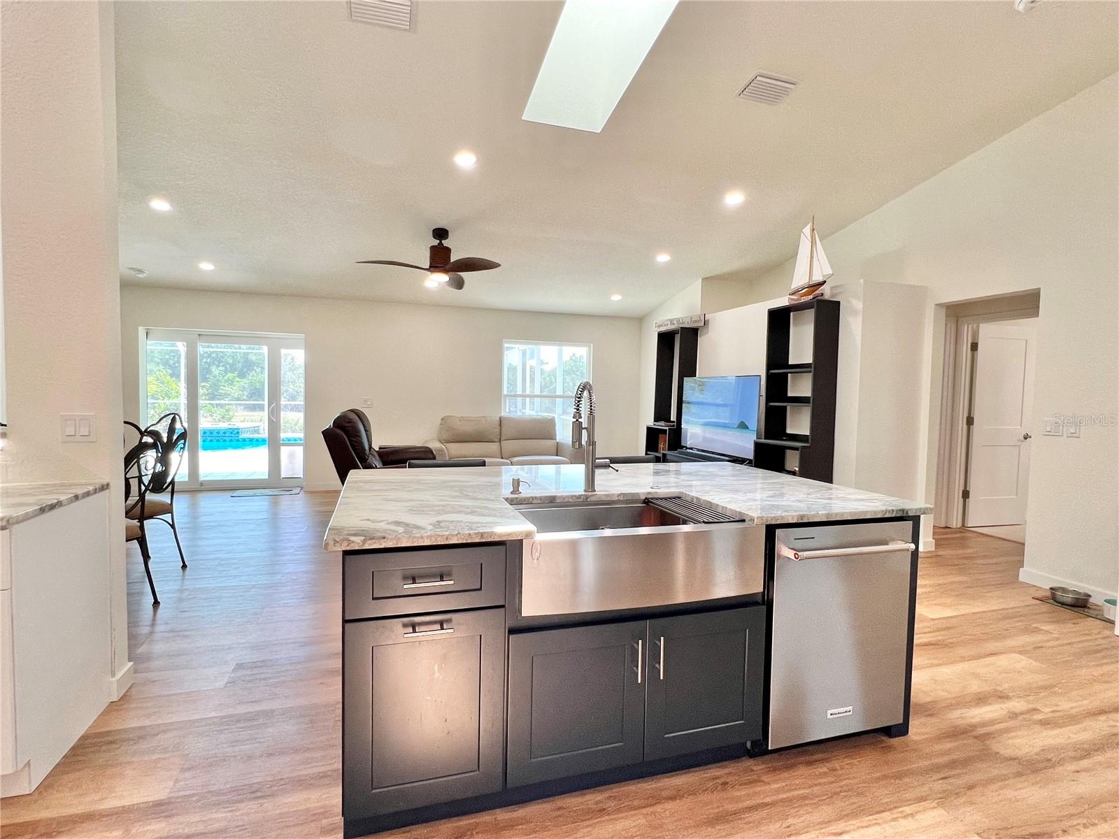 Image 9 of 35 For 6308 Grove Boulevard