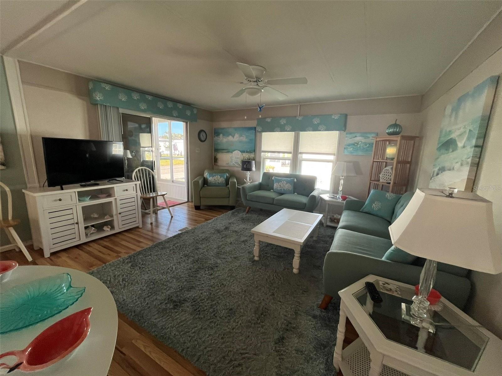 Image 4 of 15 For 700 Fairmount Drive