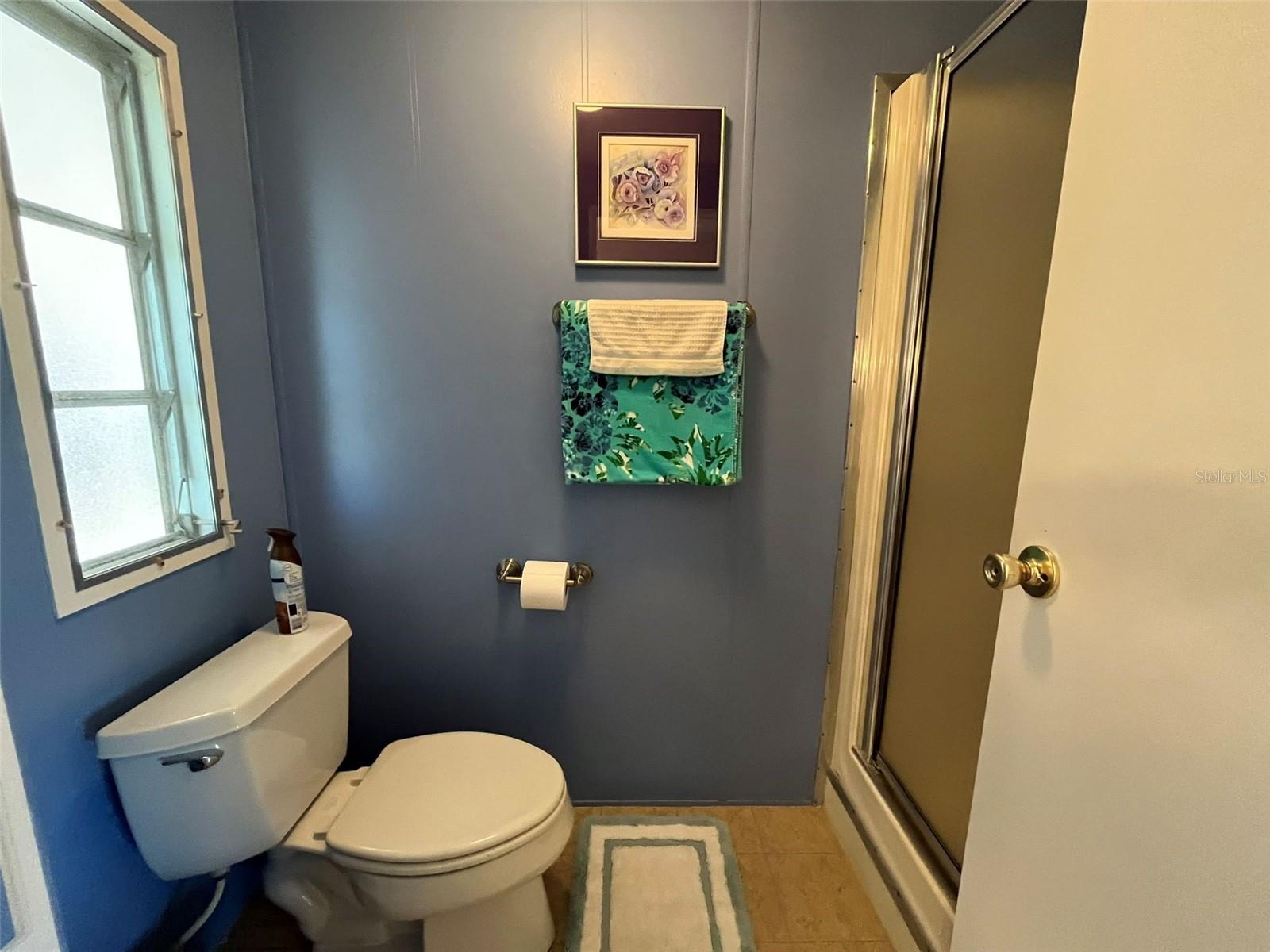 Image 7 of 15 For 700 Fairmount Drive
