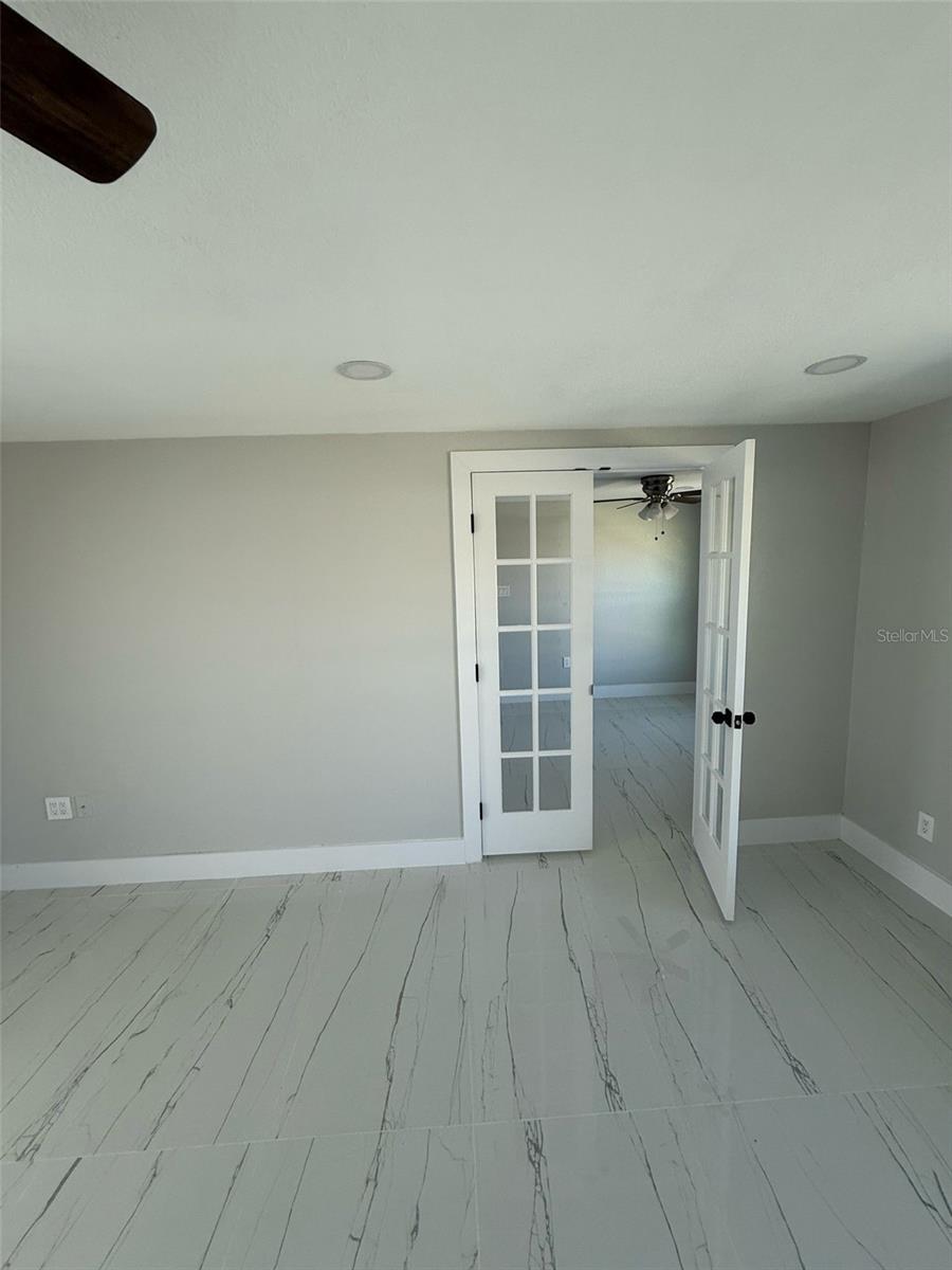 Image 8 of 22 For 20275 Gentry Avenue