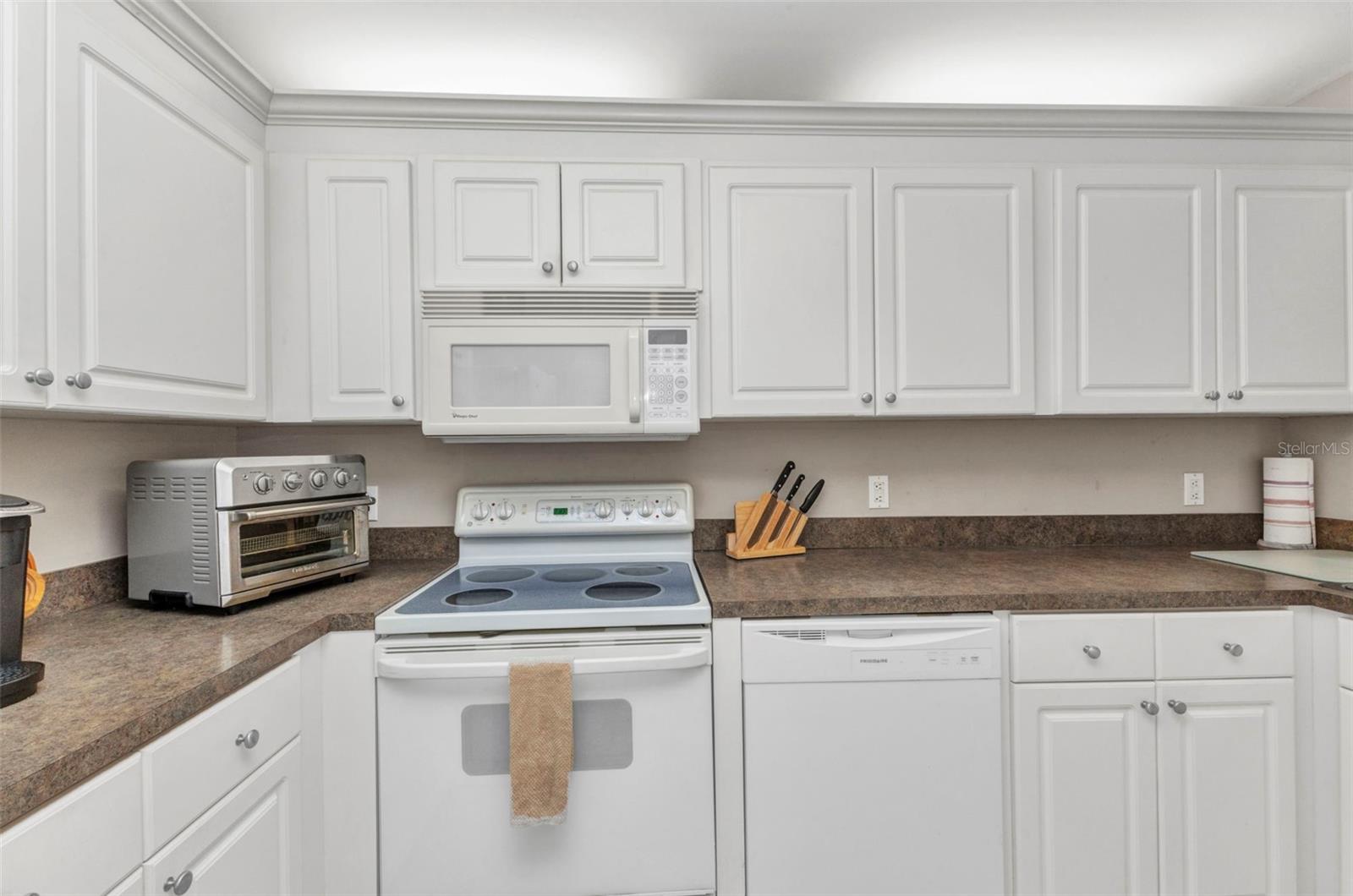 Image 11 of 54 For 3300 Loveland Boulevard 2801