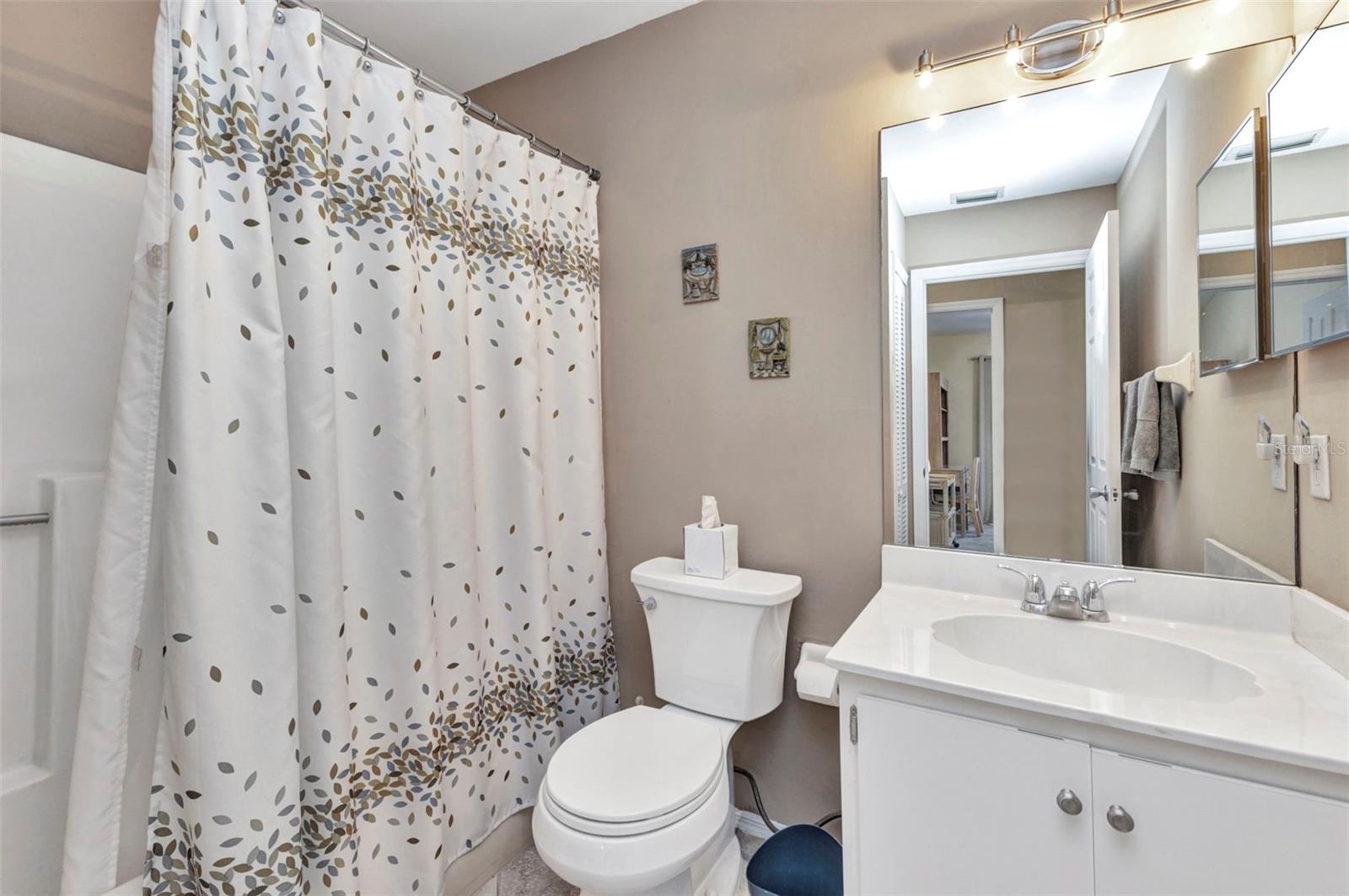 Image 21 of 54 For 3300 Loveland Boulevard 2801