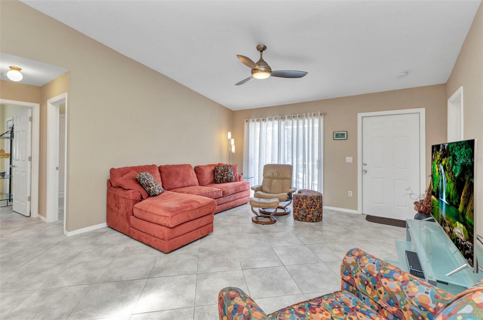 Image 5 of 54 For 3300 Loveland Boulevard 2801