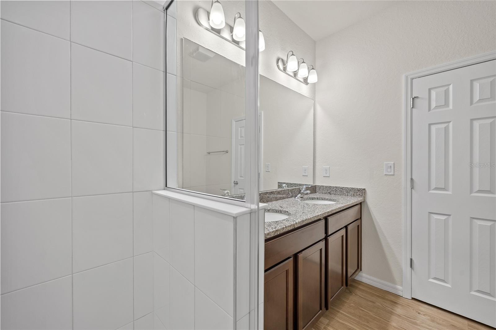 Image 17 of 46 For 27263 Deep Creek Boulevard
