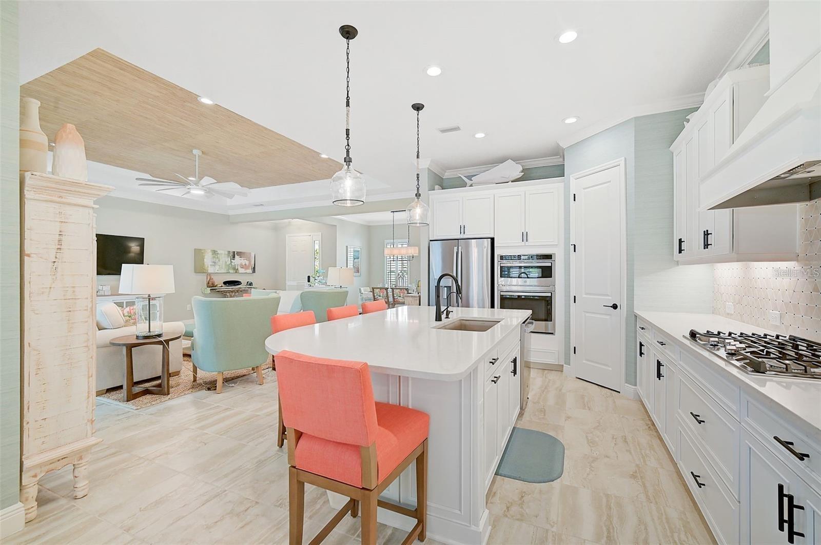 Image 13 of 52 For 12472 Davie Court
