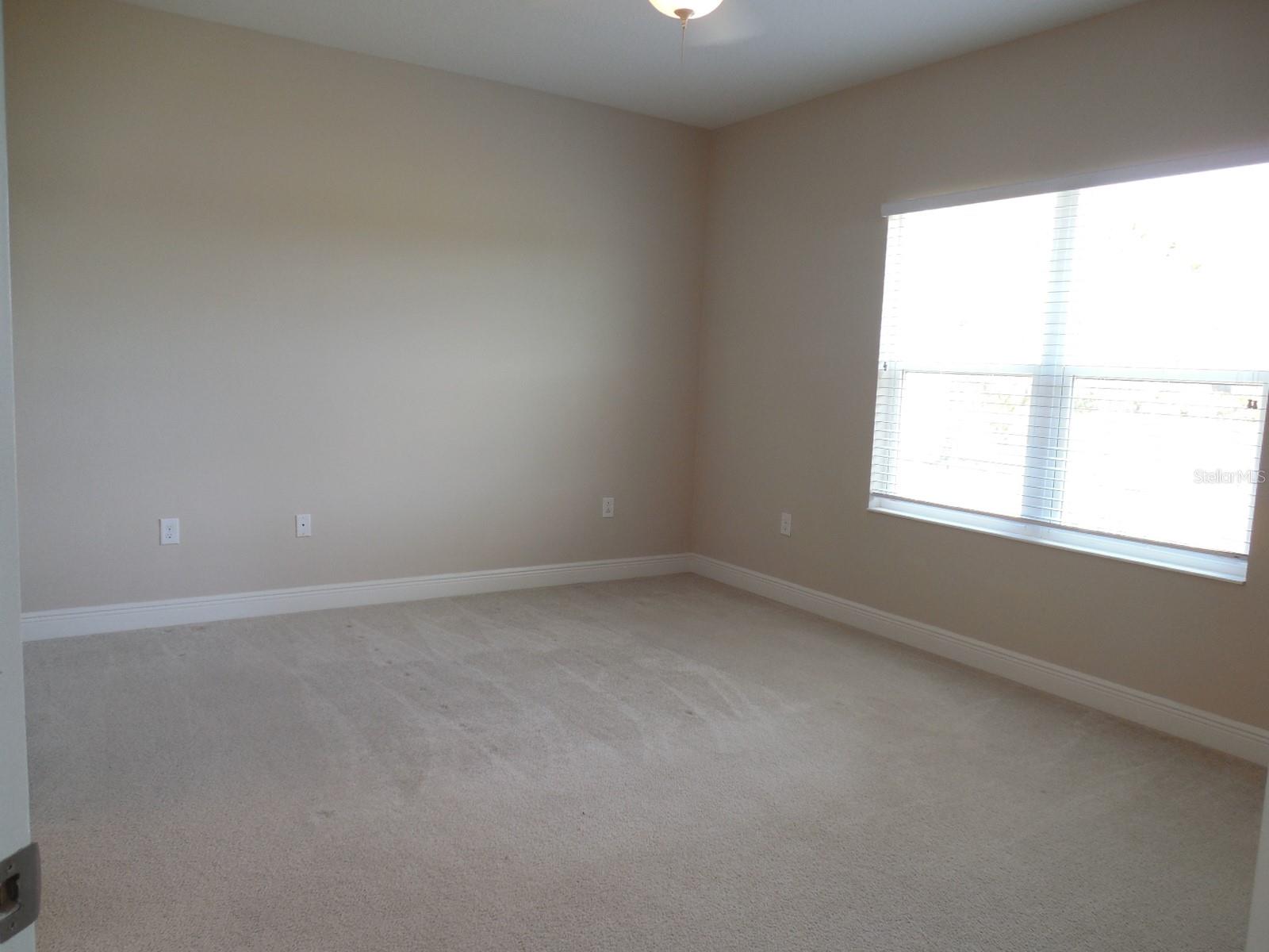 Image 16 of 42 For 12656 Sagewood Drive