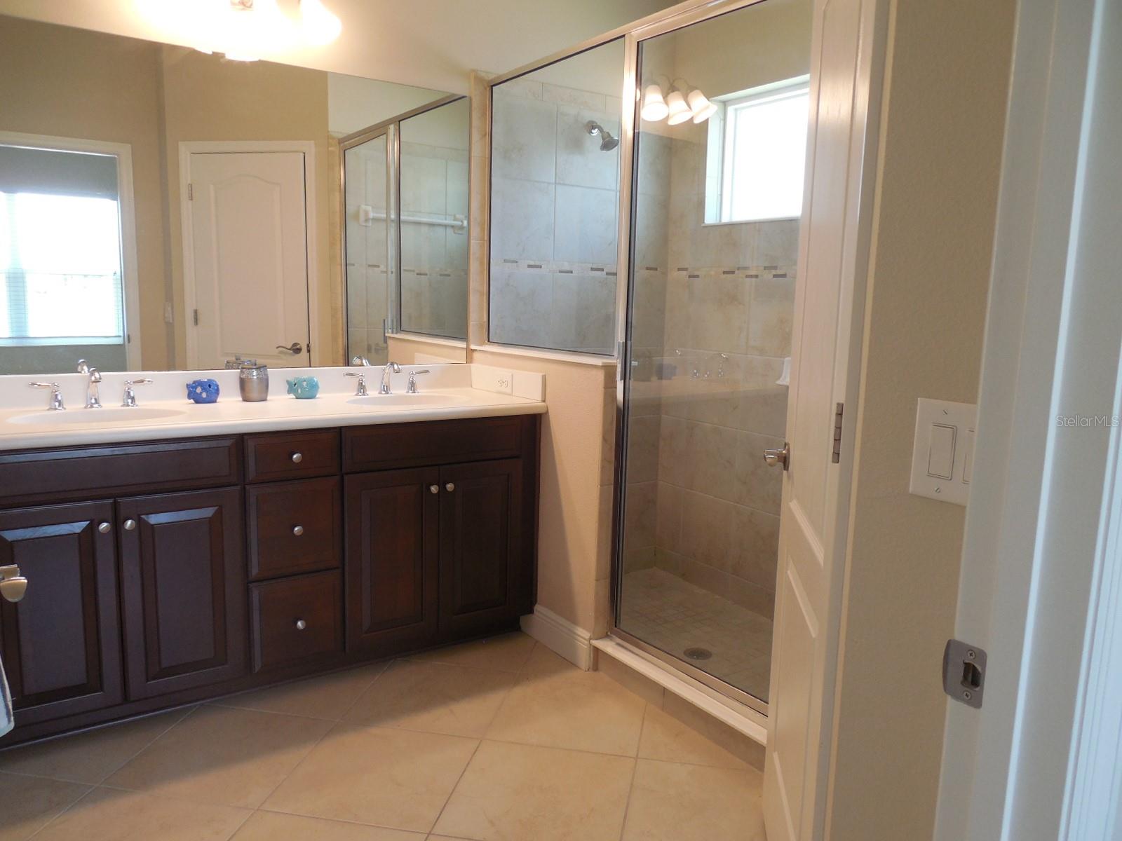 Image 18 of 42 For 12656 Sagewood Drive
