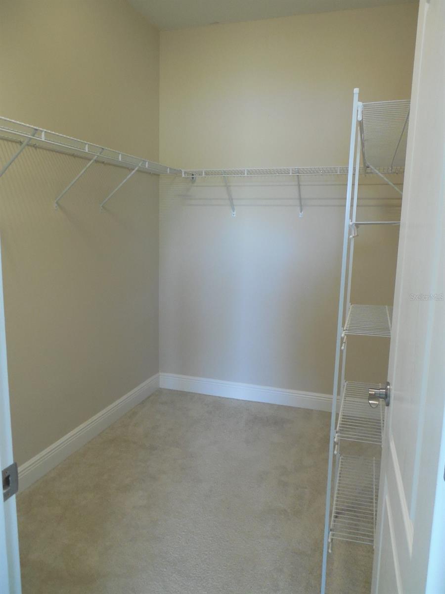 Image 21 of 42 For 12656 Sagewood Drive