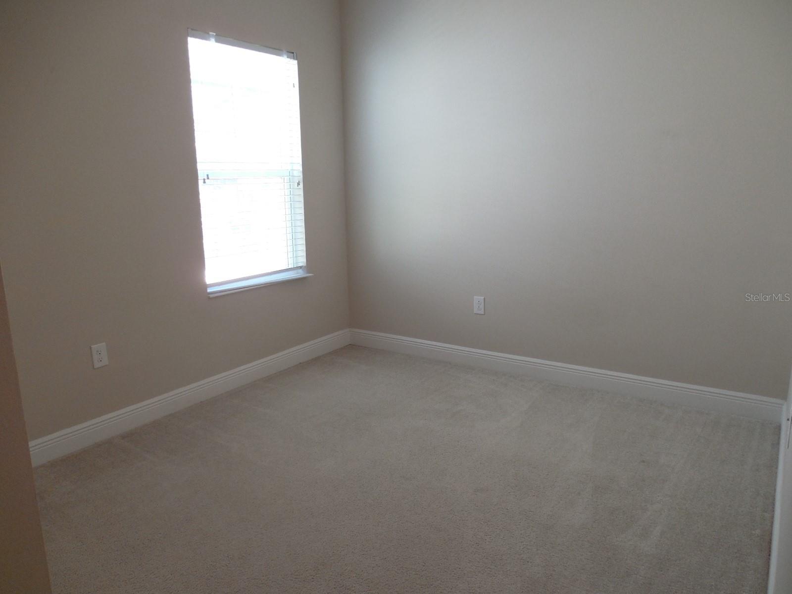 Image 23 of 42 For 12656 Sagewood Drive